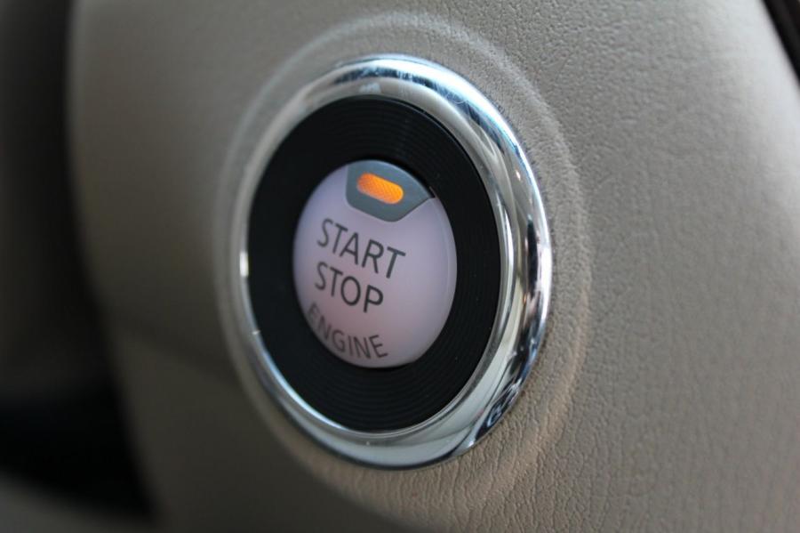  Nissan Pathfinder 2013 года  (фото 24 из 141)